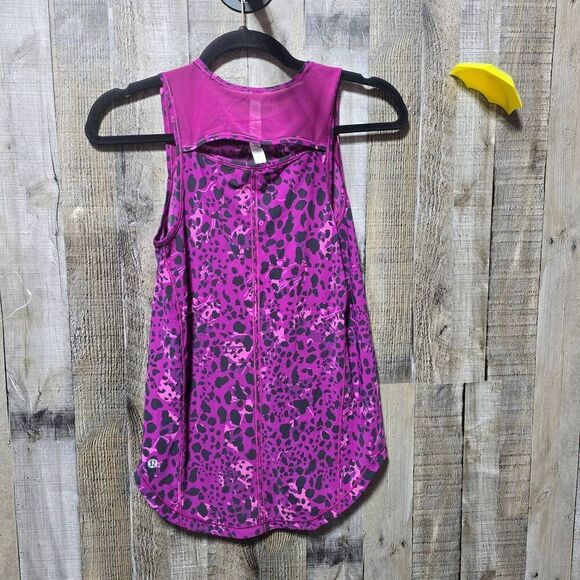 Lululemon Sculpt Tank Top
Cheetah Camo Magenta Purple Multi Sz 0 - Picture 3 of 4